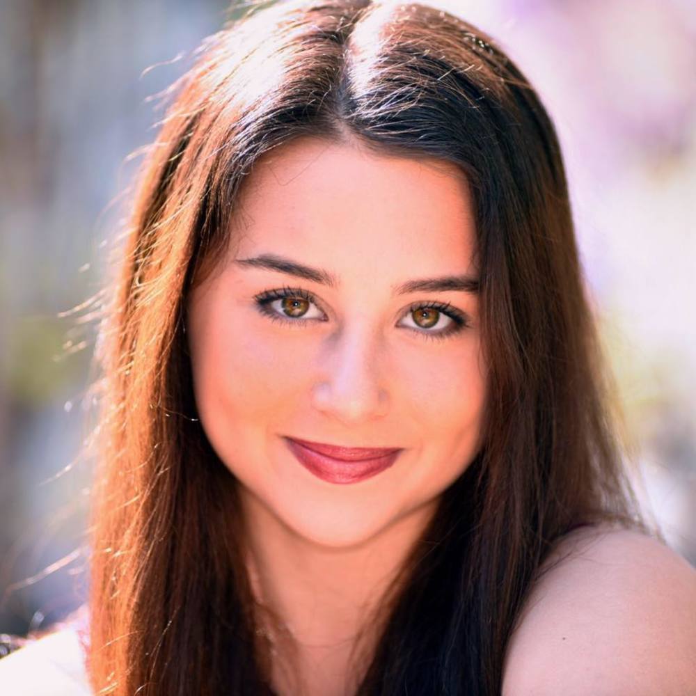 Meet your Posher, Kayla